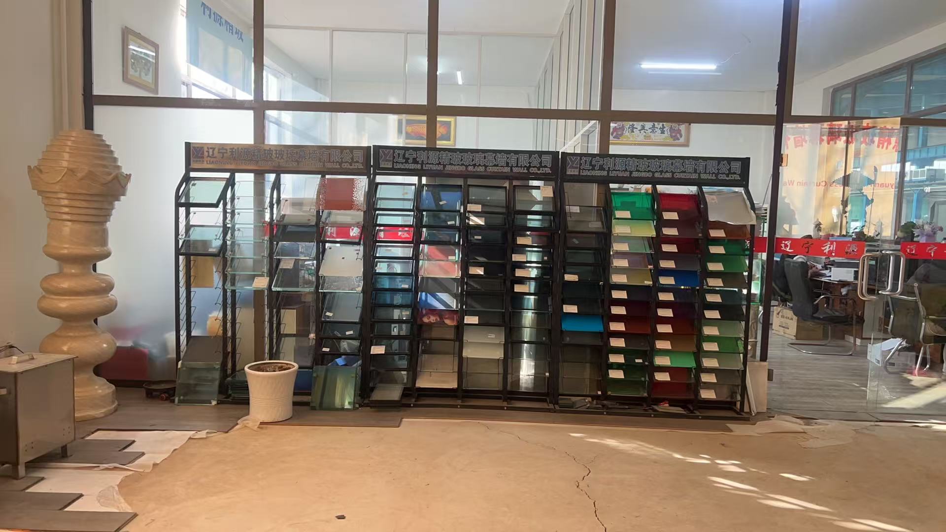 河池市工程玻璃批量采购彩轴玻璃 - 哪里好